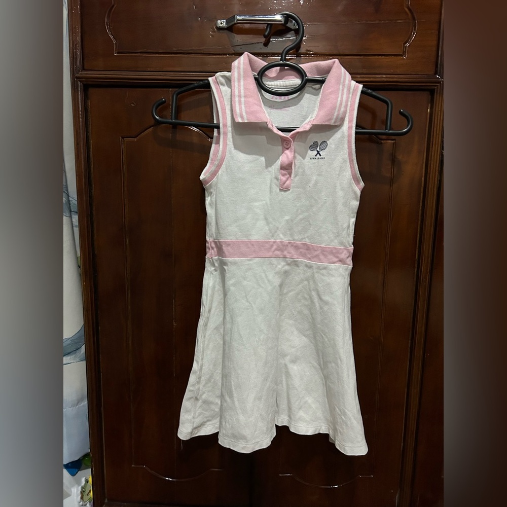 Zara tennis dress. Used gently. Size 8 yrs - Picture 2 of 4
